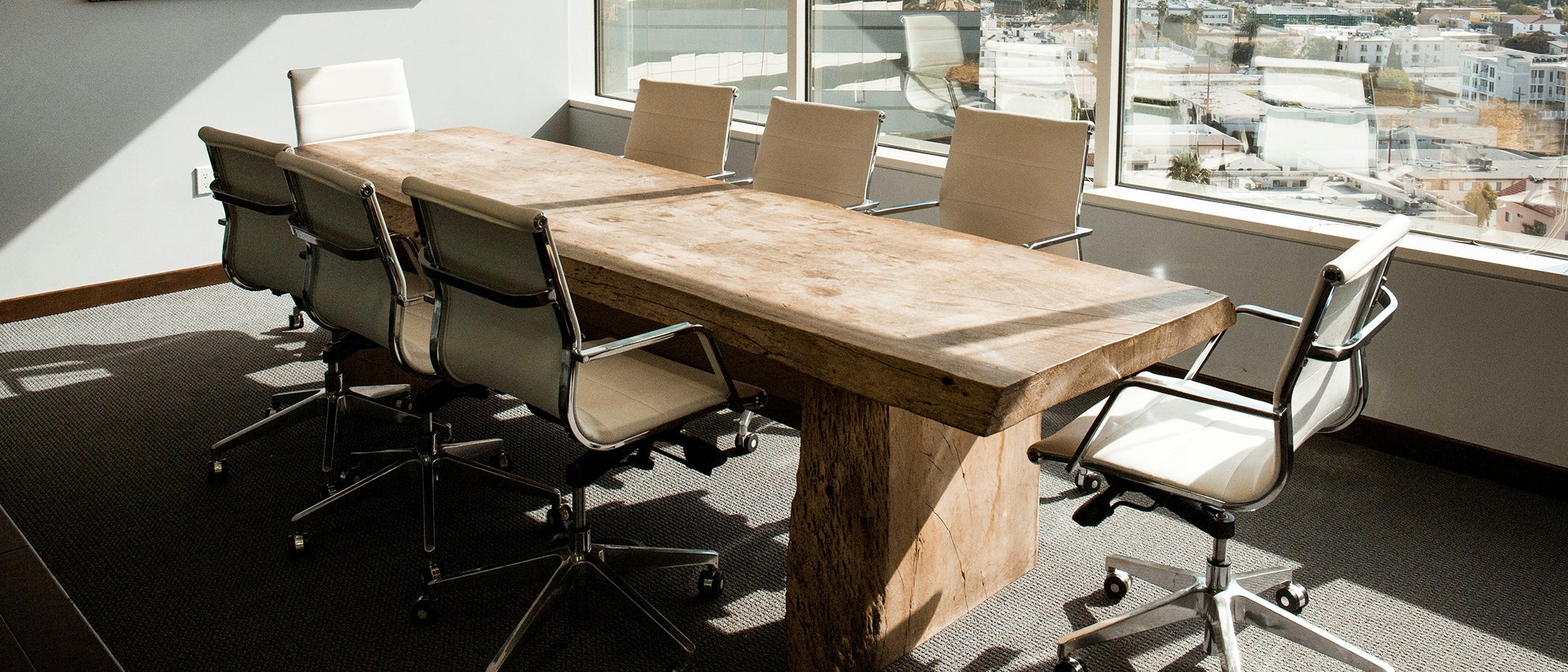empty board table